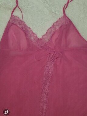 Vintage Y2K Victoria’s Secret Pink Lace Babydoll Chemise Size Small